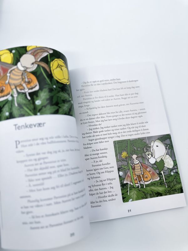 Bok Pavonius og reisen til Gamleskogen